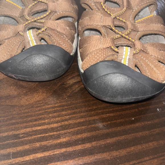 Keen Women's Whisper - Coffee Liqueur / KEEN Sz 8.5 Hiking Water Shoes Sandals - Picture 2 of 11